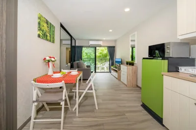 Apartamento de un dormitorio con vistas al jardín — The Title Residencies Naiyang Beach